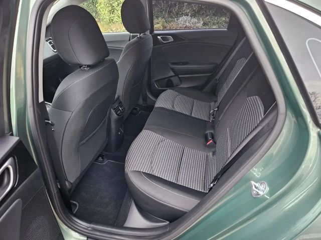 Kia Ceed / cee'd