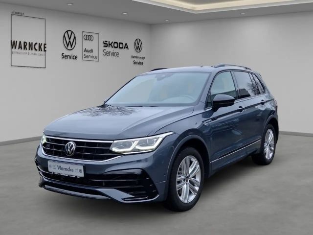 Volkswagen Tiguan 2.0 TDI R-Line 4Motion DSG MATRIX ACC DCC AHK PANO 2023 Diesel