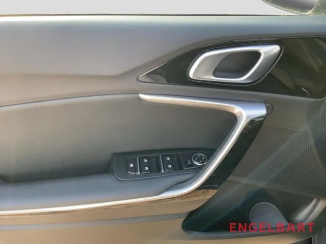 Kia Ceed / cee'd