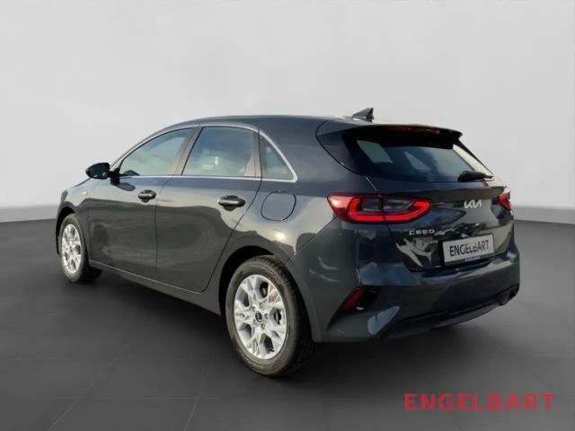 Kia Ceed / cee'd