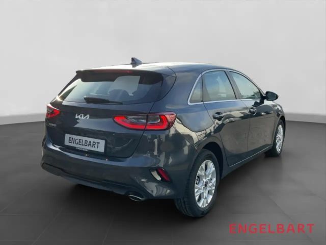 Kia Ceed / cee'd