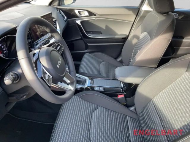 Kia Ceed / cee'd