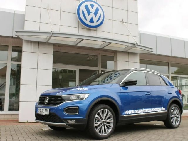 Volkswagen T-Roc Active 1.5 TSI DSG-LED-Navi-ACC-RFK 2021 Benzine