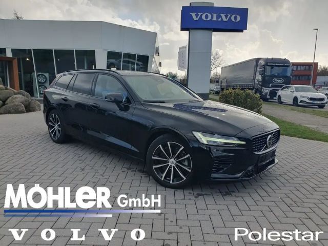 Volvo V60 T8 AWD Recharge Ultimate Dark 2022 Hybride / Benzine