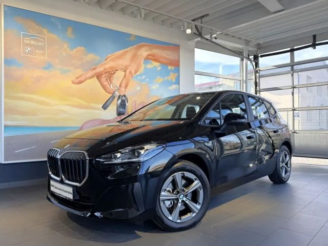 BMW 218 KOMF+HUD+ACC+AHK+KAM+SPUR+AL+ 2024 Benzine