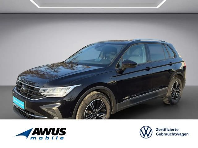 Volkswagen Tiguan 1.5TSI DSG Active AHK 2023 Benzine