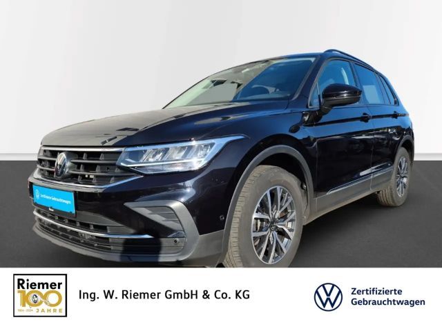 Volkswagen Tiguan Life 2.0 TDI DSG 4Motion AHK IQDrive Massage 2023 Diesel