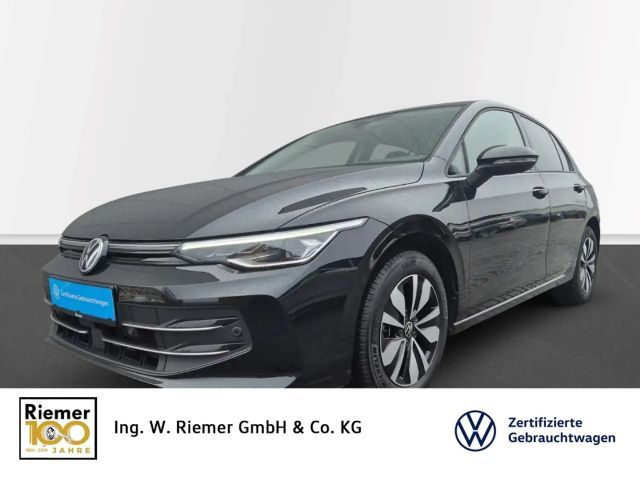 Volkswagen Golf VIII Goal 1.5 TSI LED-Plus Allwetter AHK Navi 2025 Benzine