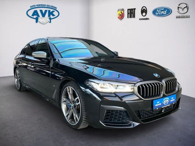 BMW 550 i Limousine xDrive 2021 Benzine