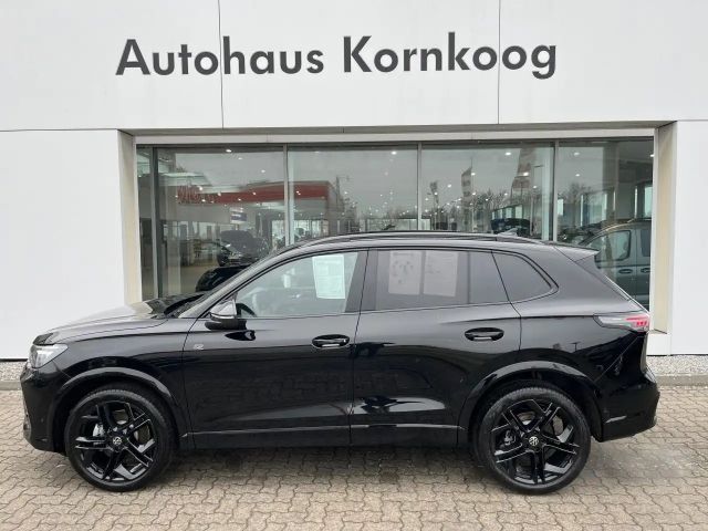 Volkswagen Tiguan 2,0 TDI DSG R-Line Black AHK Gar11/2030 LED 2025 Diesel