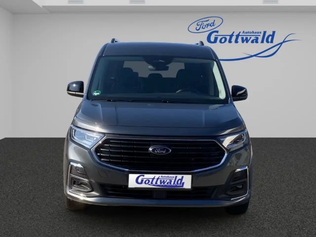 Ford Grand Tourneo