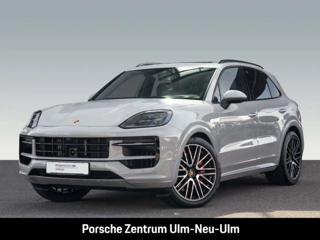 Porsche Cayenne S E-Hybrid InnoDrive Head-Up Soft-Close 2024 Hybride / Benzine