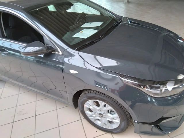 Kia Ceed / cee'd