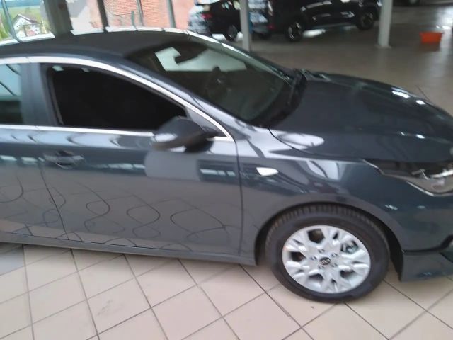 Kia Ceed / cee'd