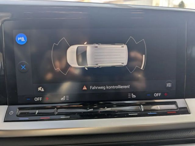Ford Grand Tourneo