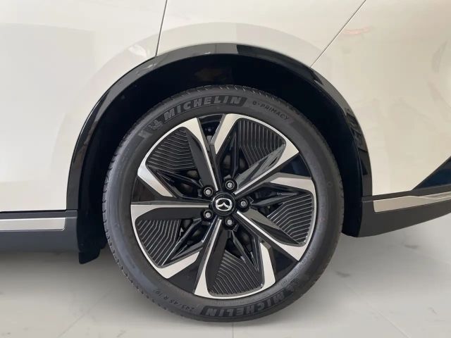 Mazda 6e