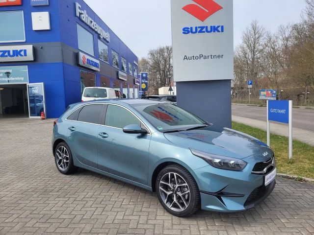 Kia Ceed / cee'd