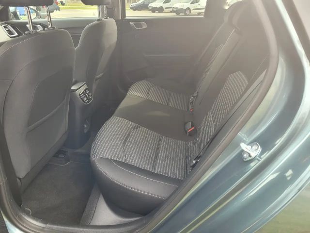 Kia Ceed / cee'd