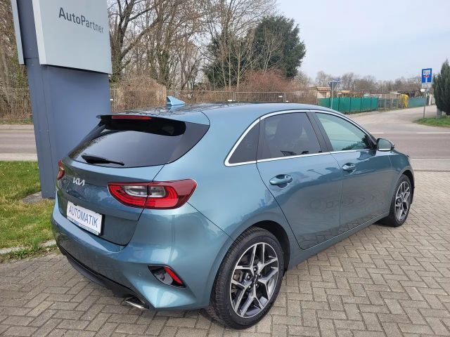 Kia Ceed / cee'd