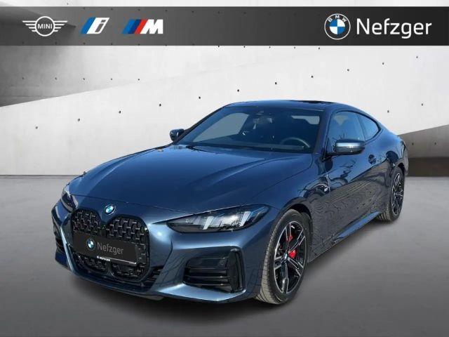 BMW 430 i xDrive Coupe M Sport LED RFK H&K Glasdach 2025 Benzine