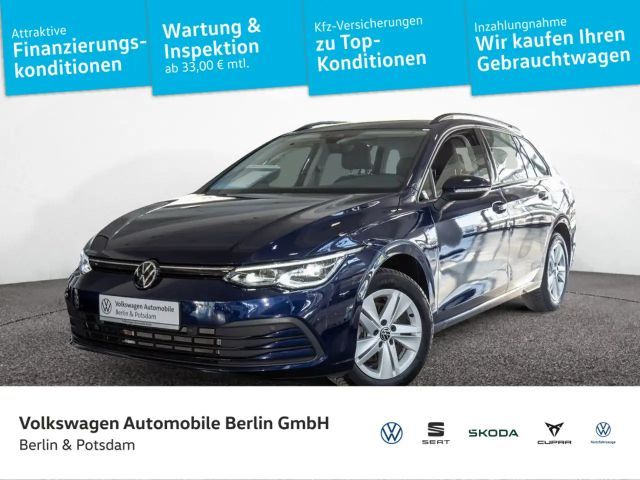 Volkswagen Golf Variant Golf VIII Variant 1.0 eTSI Life Kamera Standhzg. 2024 Benzine
