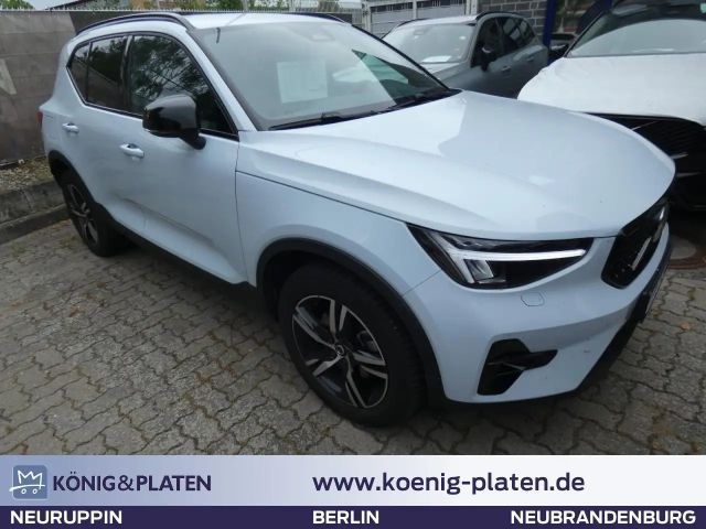 Volvo XC40 B4 2WD Plus Dark (EURO 6d) Klima Navi 2023 Benzine