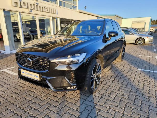Volvo XC60 B4 Benzin Aut. Plus Dark/360°/Pano/Standhzg 2023 Benzine