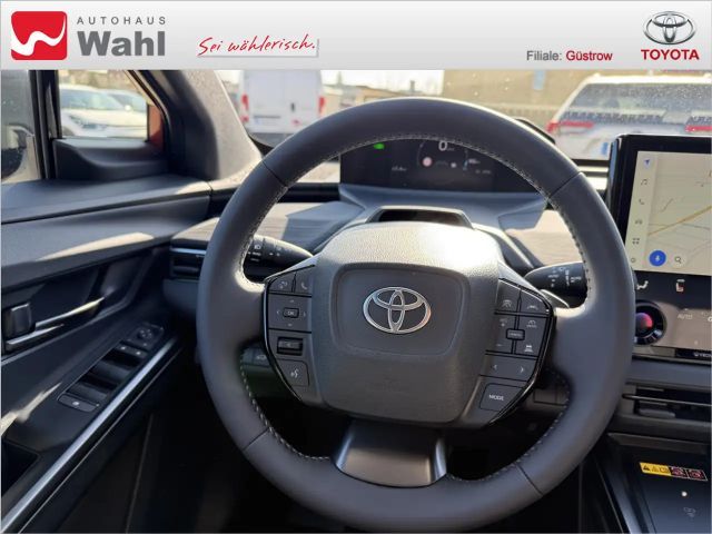 Toyota C-HR+