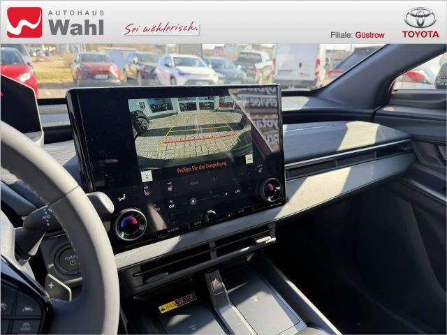 Toyota C-HR+