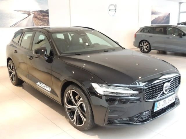 Volvo V60 B4 D Geartronic Plus Dark Klima Navi Leder 2023 Diesel