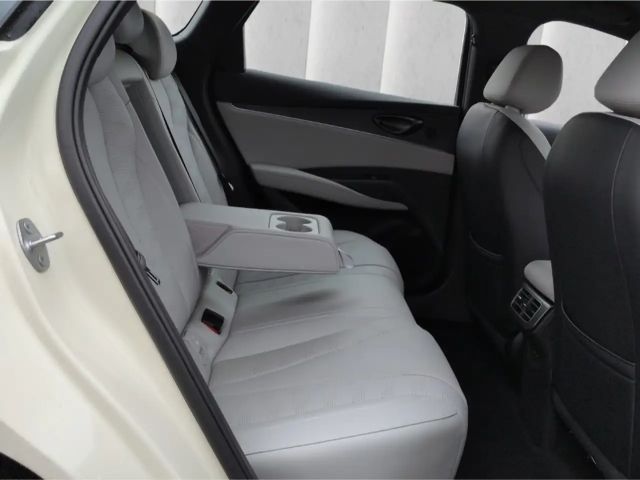 BYD Seal