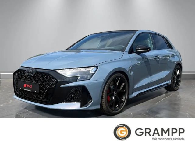 Audi RS3 SCHALENSITZE+SPORTABGAS+MATRIX+ 2025 Benzine