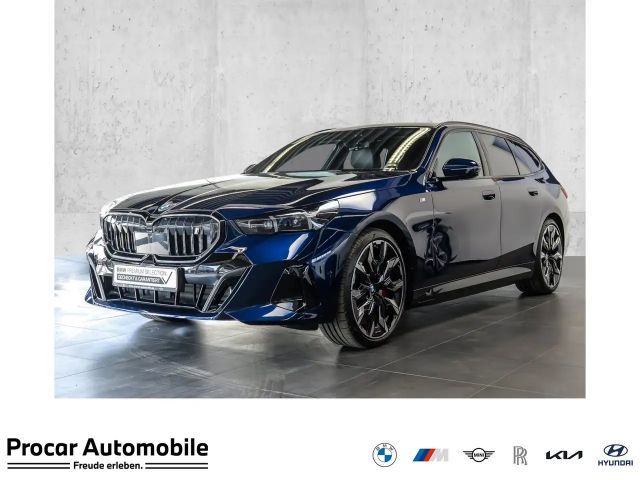 BMW i5 xDrive40 Touring+M Sport Pro+LC Prof.+AHK+Head-Up+ 2025 Elektrisch
