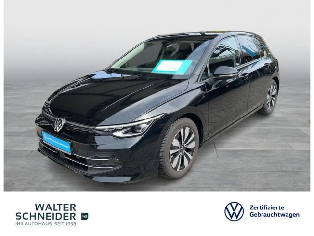 Volkswagen Golf 1.5 eTSI DSG Goal AHK Navi LED ACC SHZ RFK 2025 Benzine