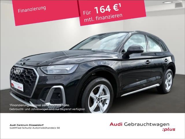 Audi Q5 40 TFSI quattro S tronic S-LINE CARPLAY RFK LED 2023 Benzine