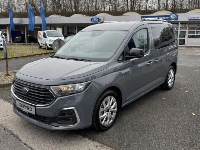 Ford Tourneo