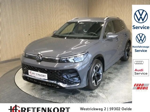 Volkswagen Tiguan R-Line 1.5 eTSI DSG AHK NAVI Kessy El. Heckklappe 2025 Benzine