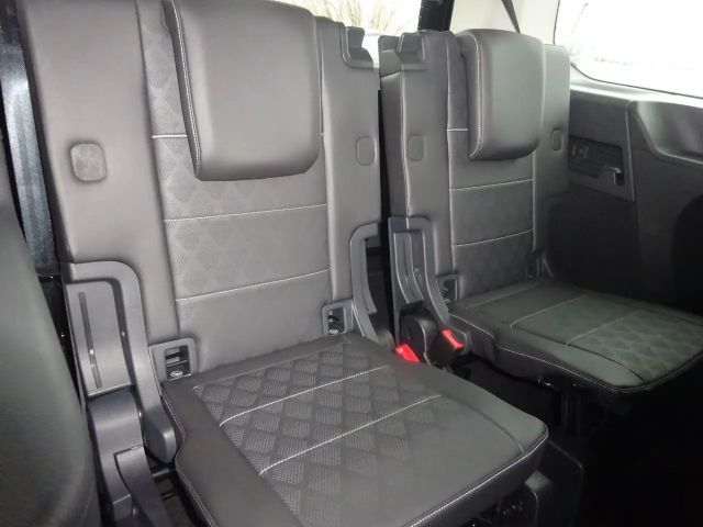 Ford Grand Tourneo