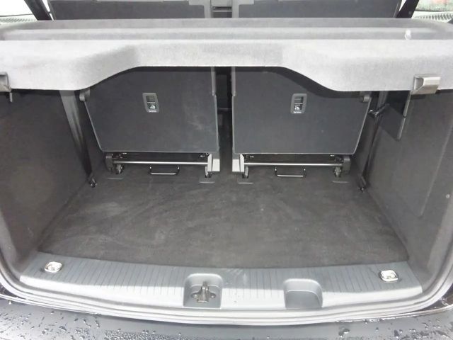 Ford Grand Tourneo