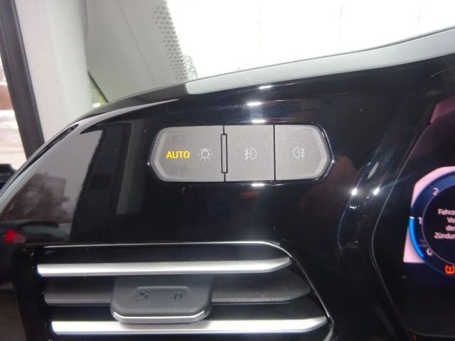Ford Grand Tourneo