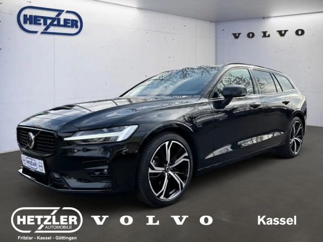 Volvo V60 Kombi B4 Plus Dark Head-up-Display Memory Sitze So 2025 Benzine