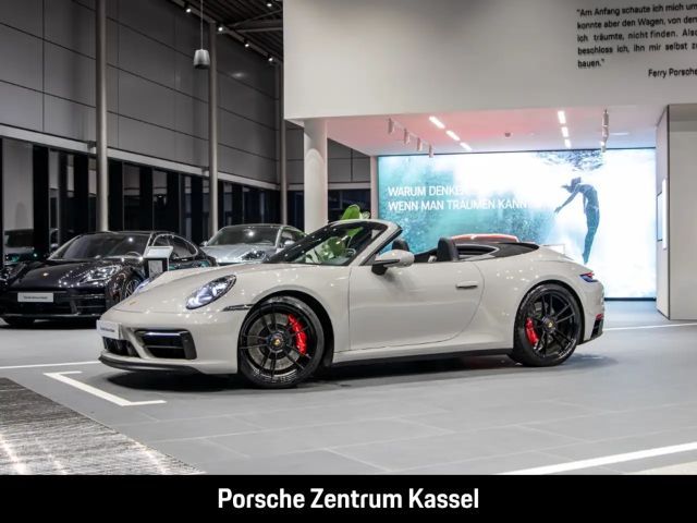 Porsche 911 2022 Benzine