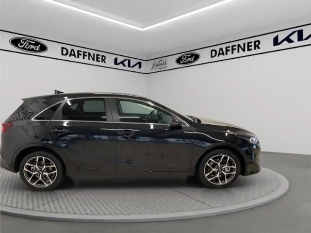 Kia Ceed / cee'd