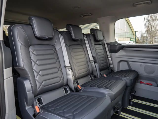 Ford Tourneo Custom