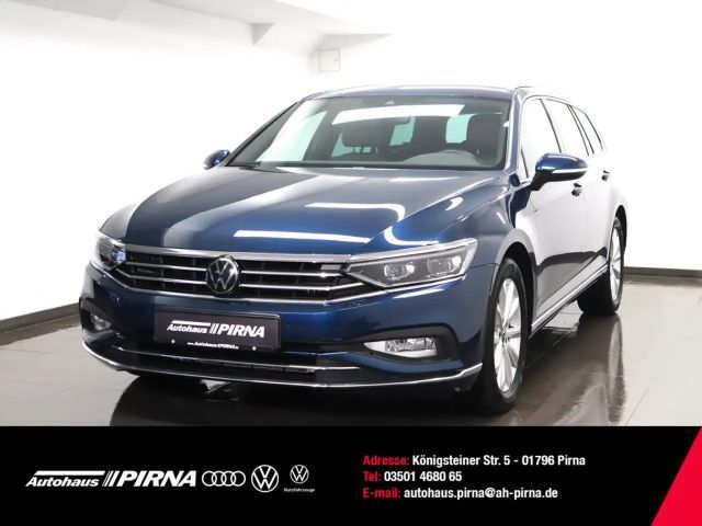 Volkswagen Passat Variant 2.0 TDI Elegance Standheizung Matrix AHK 2023 Diesel