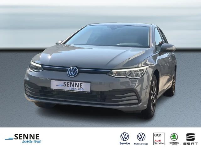 Volkswagen Golf Golf VIII 1.0 TSI United Navi,LED,Kamera,ACC 2021 Benzine