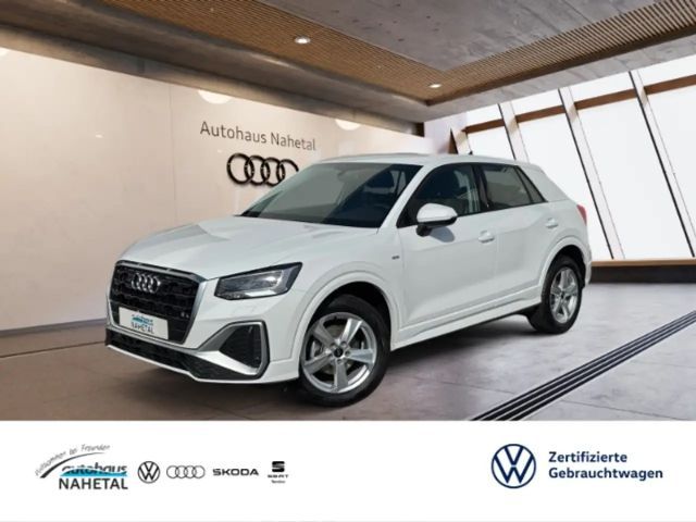 Audi Q2 30 TFSI S line LED SM.INTERFACE LMR 17'' RÜFA KAME 2022 Benzine