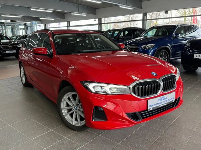 BMW 320 d xDrive Touring III Driving Assistant III 2023 Diesel