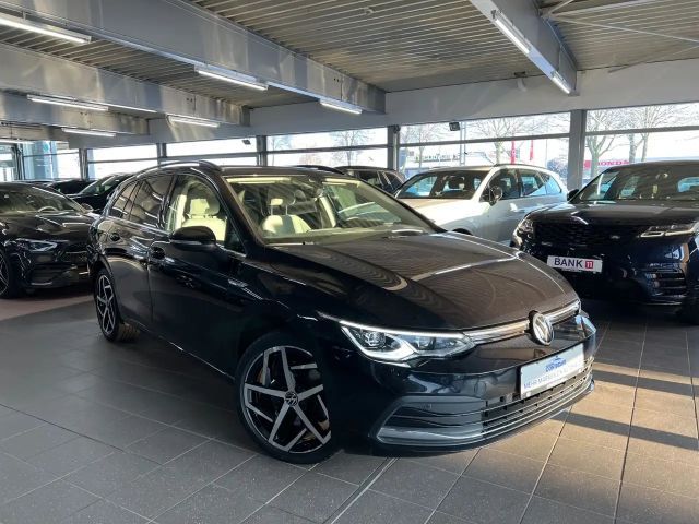 Volkswagen Golf VIII 2.0 TDI Variant Style HuD+IQ+KAM+ACC 2021 Diesel