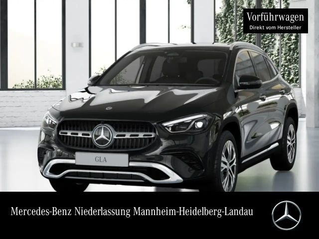 Mercedes-Benz GLA 180 PROGRESSIVE+360°+MULTIBEAM+TOTW+KEYLESS 2026 Benzine